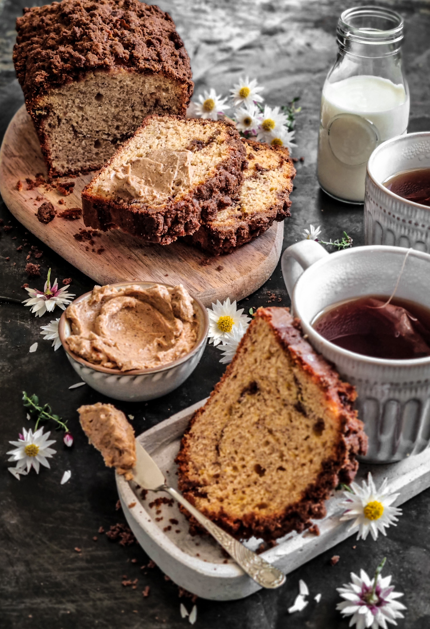 Maple Cinnamon Crunchy Banana Loaf